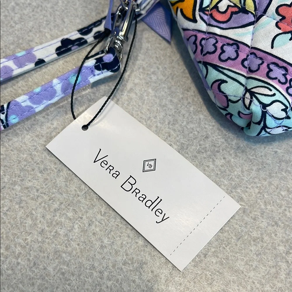 NWT Colorful Vera Bradley Wristlet - Picture 3 of 5